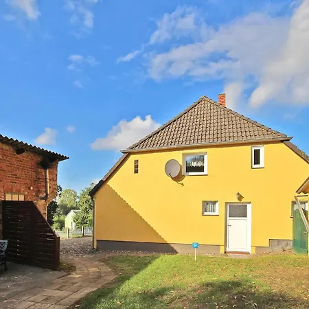Auf Ruegen Apartment