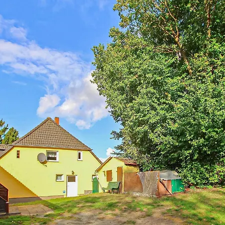 Auf Ruegen Apartment